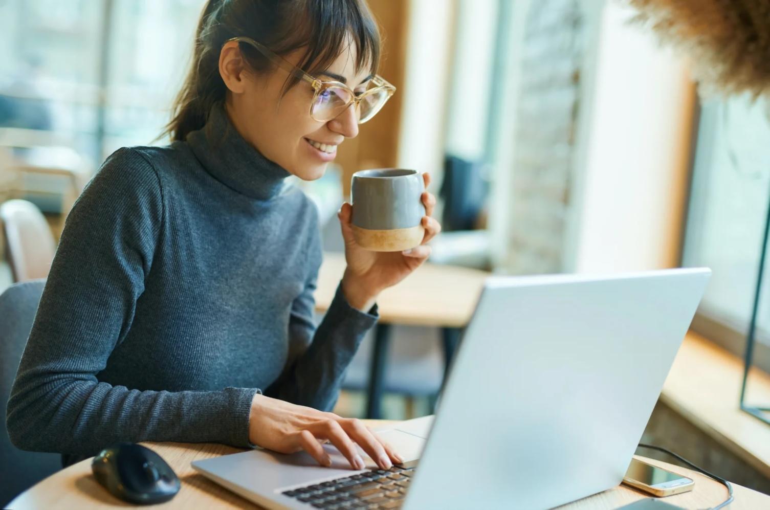 Teilnehmer bei einer interaktiven Online-Sitzung zur Berufsorientierung